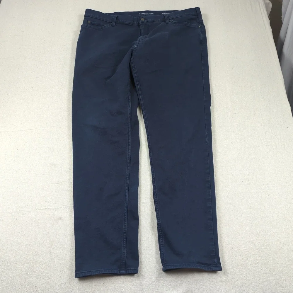 Banana Republic Jeans Mens 42x34 Blue Traveler Athletic Taper Casual Stretch